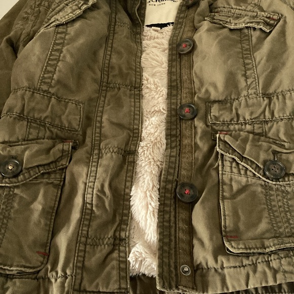 Abercrombie Fall Cargo Khaki Jacket, Youth S EUC - Picture 7 of 7